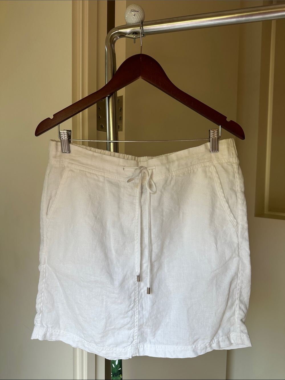 Tommy Bahama White Drawstring Linen-Blend Mini Skirt